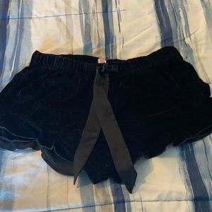 Velvet shorts